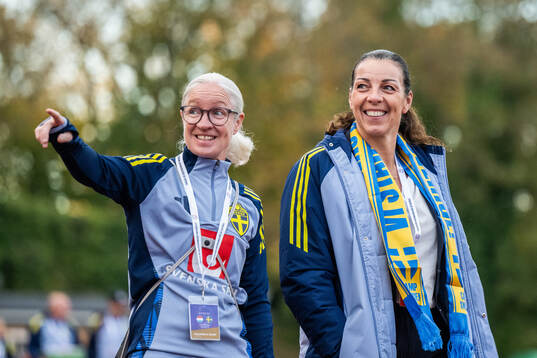 Assistant coach Victoria Sandell and Andrea Möllerberg,