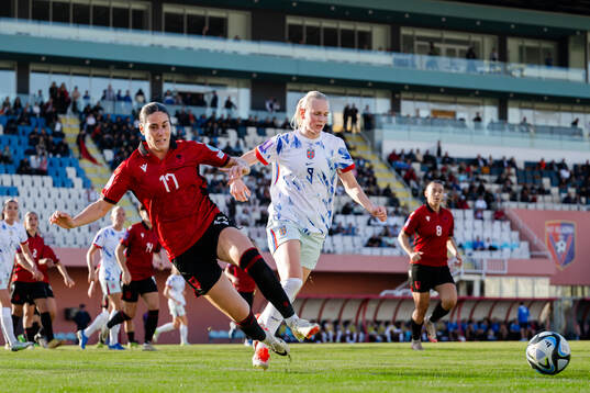 Kristina Maksuti of Albania and Karina Sævik  of Norway