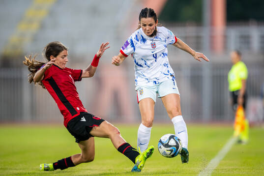 Fortesa Berisha of Albania and Tuva Hansen of Norway