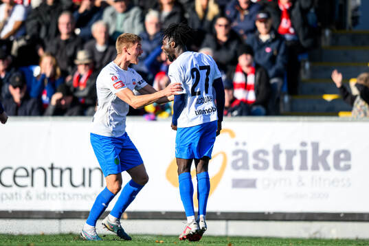 Helsingborgs Benjamin Acquah jublar