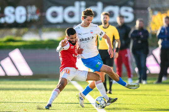 Sandvikens IFs Amin Al-Hamawi och Helsingborgs Wilhelm