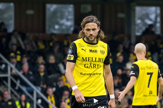 Mjällbys Tom Pettersson deppar