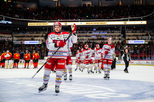 Timrås Linus Nässén deppar