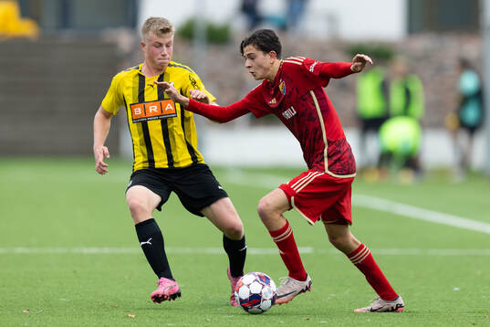 Häckens William Rubendahl och Djurgårdens Noah Josefsberg