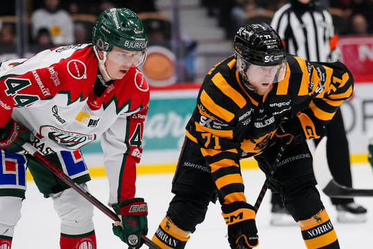 Frölundas Noah Dower Nilsson och Skellefteås Jonathan