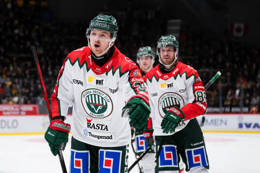 Frölundas Linus Högberg jublar