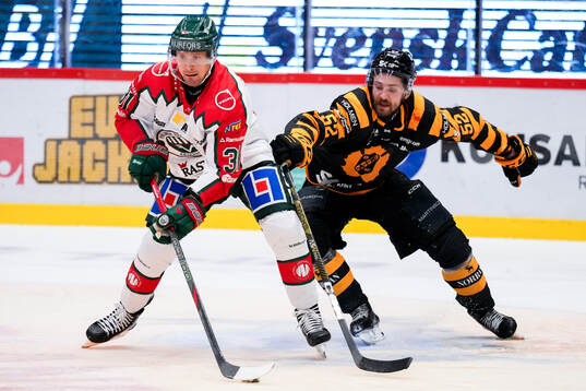 Frölundas Nicklas Lasu och Skellefteås Arvid Lundberg