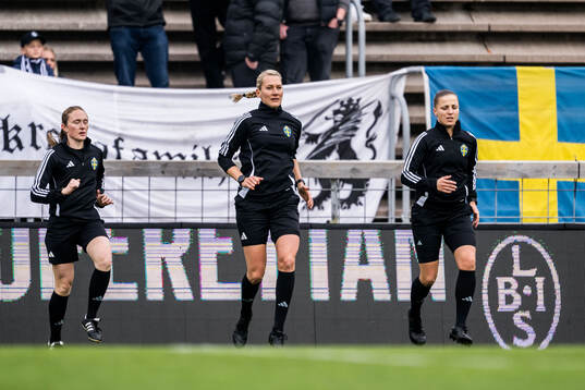 Assisterande domare Ida Kellström, domare Tess Olofsson
