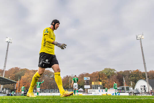Brages målvakt Viktor Frodig deppar