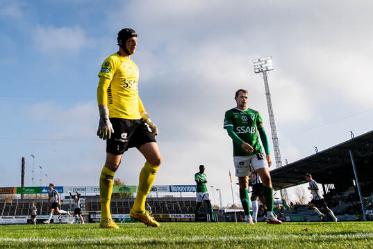 Brages målvakt Viktor Frodig och Alexander Zetterström