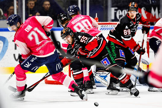 Örebros David Quenneville och Patrik Karlkvist