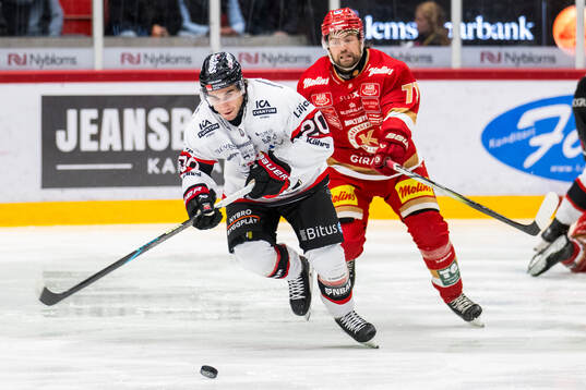 Bläddra bland fler bilder av Ishockey, Hockeyallsvenskan, Kalmar - Nybro