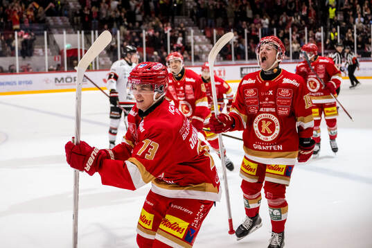 Kalmars Valdemar Johansson jublar