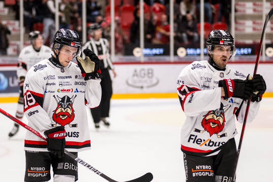 Nybros Elias Stenman och Emil Forslund deppar