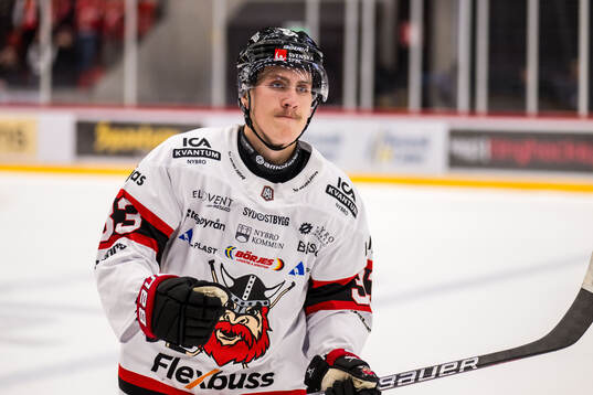 Nybros Felix Olsson jublar