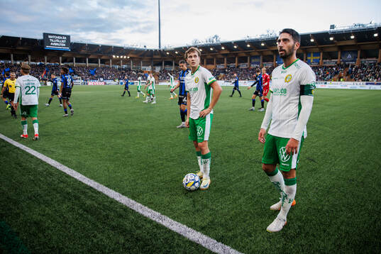 Hammarbys Hampus Skoglund och Nahir Besara