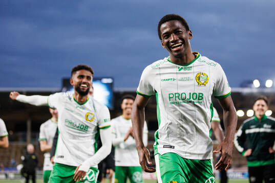 Hammarbys Bouzomana Toure jublar