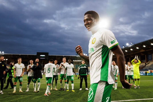 Hammarbys Bouzomana Toure jublar