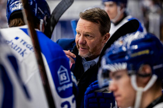 Leksands tränare Charles Berglund