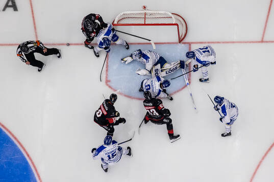 Leksands Axel Rindell och målvakt Jakob Hellsten och Max
