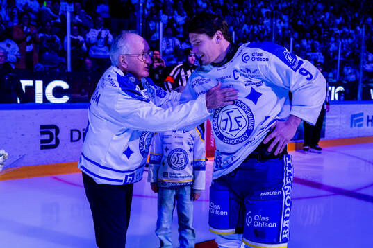 Dan Söderström och Leksands Patrik Zackrisson innan