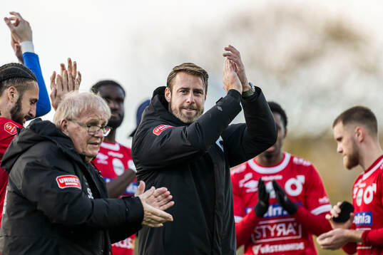 Degerfors tränare William Lundin