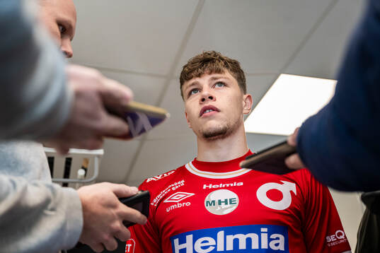 Degerfors Gustav Lindgren i mixade zonen