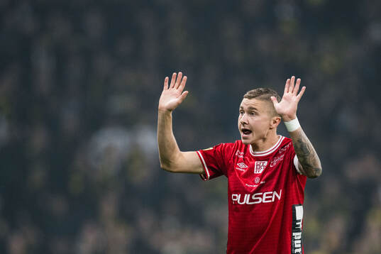 Elfsborgs Sebastian Holmen reagerar