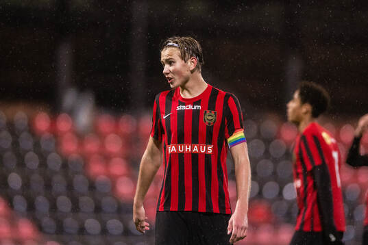 Brommapojkarnas Edgar Backteman deppar
