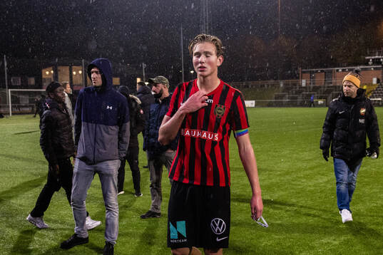 Brommapojkarnas Edgar Backteman deppar