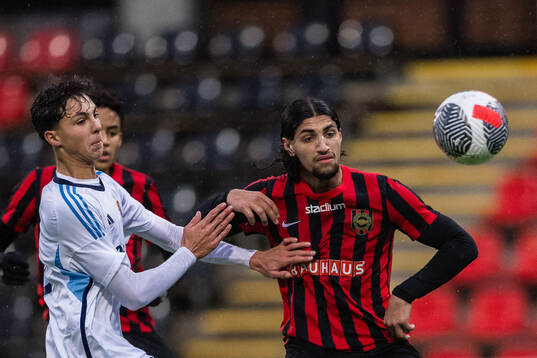 Djurgårdens Angel Rubino Huaiquio och Brommapojkarnas