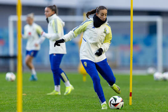 Rusul Rosa Kafaji of the Swedish women's national football