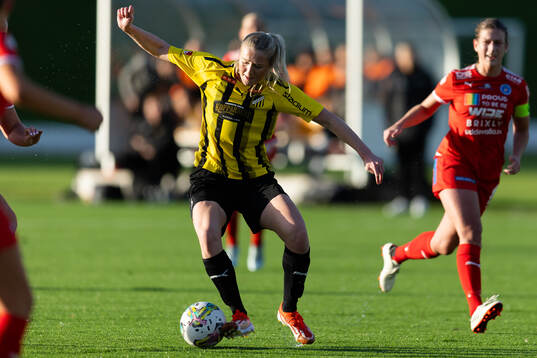 Häckens Alexandra Larsson