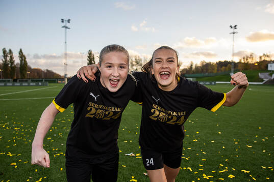 Häckens Alexandra Larsson och Bianca Hultbäck Nattland