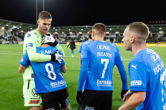 Halmstads spelare jublar