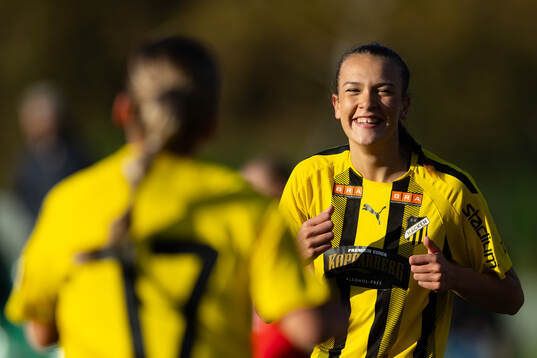 Häckens Bianca Hultbäck Nattland jublar