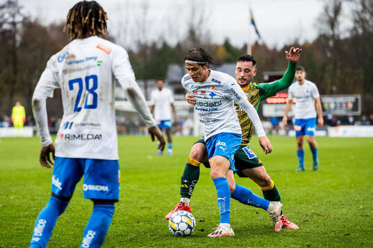 Värnamos Simon Thern och IFK Norrköpings Vito