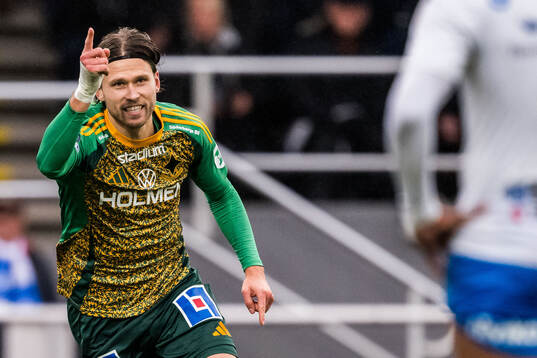 IFK Norrköpings Arnor Traustason jublar
