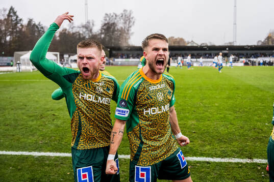 IFK Norrköpings Dino Salihovic och Amadeus Sögaard jublar