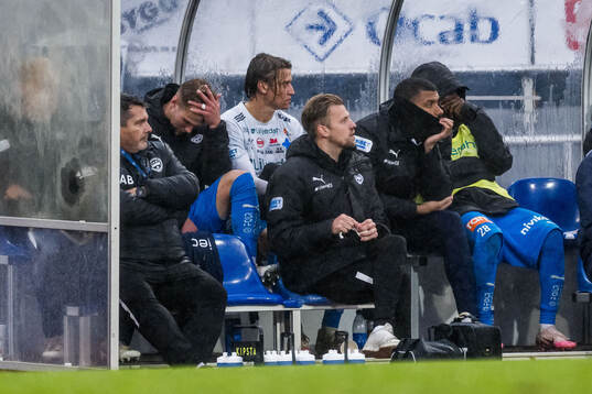 Värnamos Gustav Engvall och Simon Thern deppar