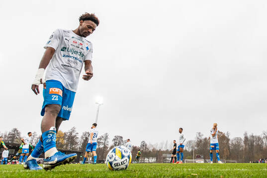 Värnamos Samuel Kotto deppar