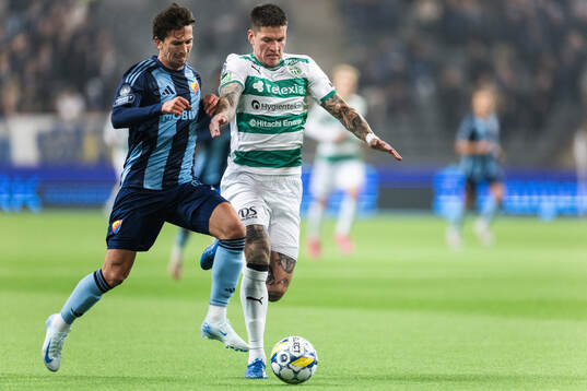 Djurgårdens Gustav Wikheim och Västerås Isak Jönsson