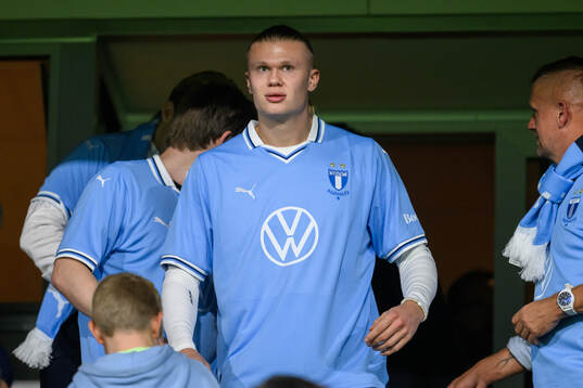 Erling Braut Haaland på läktaren
