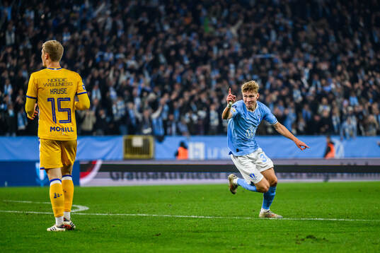 Malmö FFs Hugo Bolin jublar