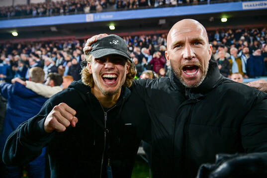 Malmö FFs tränare Henrik Rydström och Sebastian nanasi