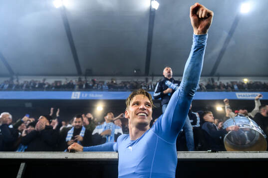 Malmö FFs Jens Stryger Larsen jublar