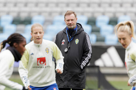 Head coach Peter Gerhardsson of the Swedish women's