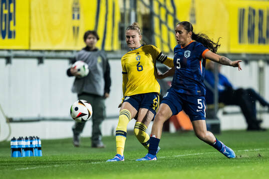 My Cato of Sweden and Daliyah de Klonia of Netherlands