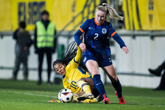 Evelina Duljan and Nesrin Akgun of Sweden