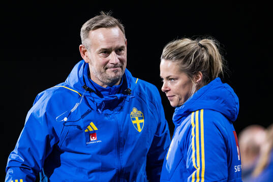 Head coach Martin Qvarmans Möller of Sweden